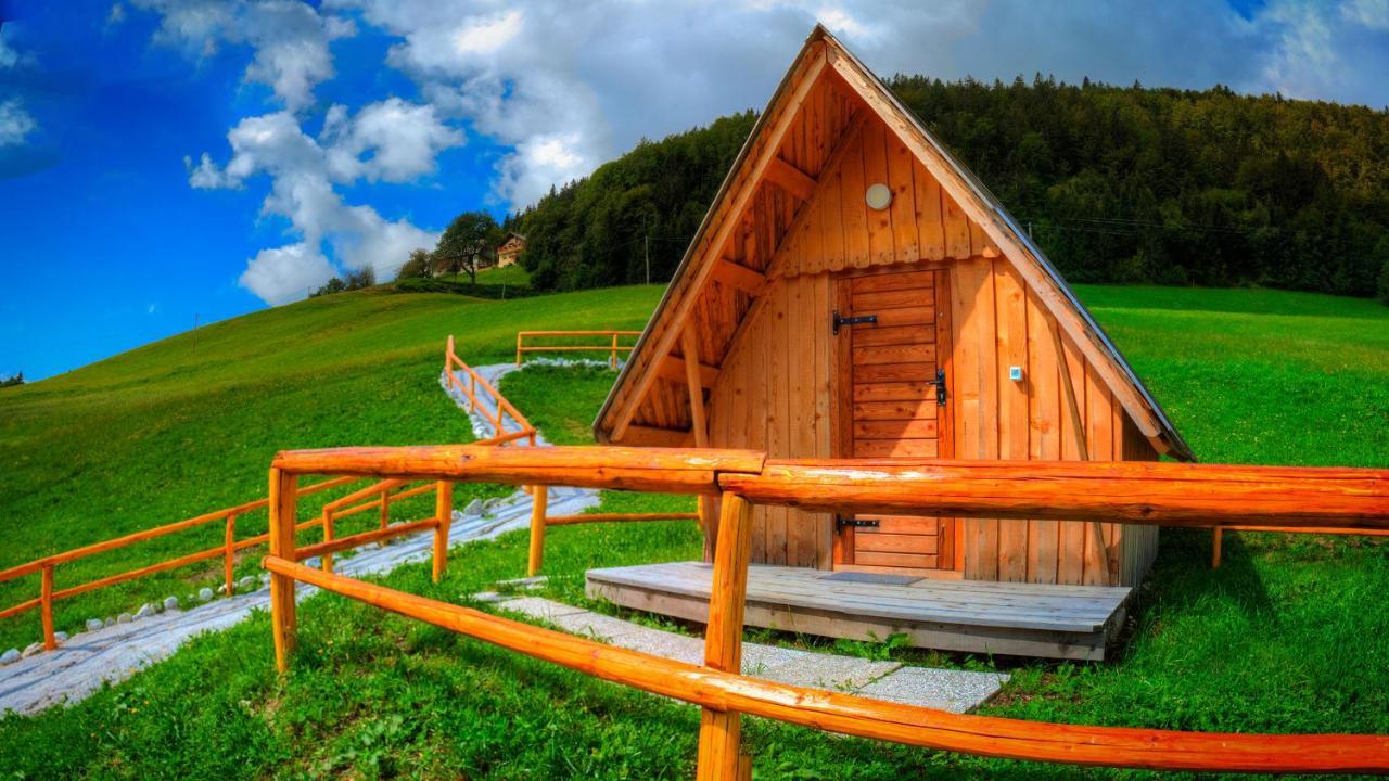 Hotel Glamping Vrhovc Zelezniki Esterno foto