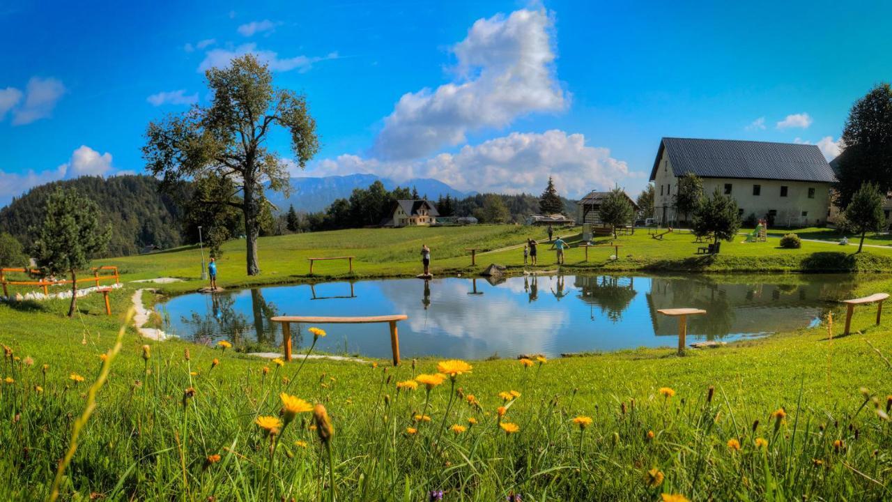 Hotel Glamping Vrhovc Zelezniki Esterno foto
