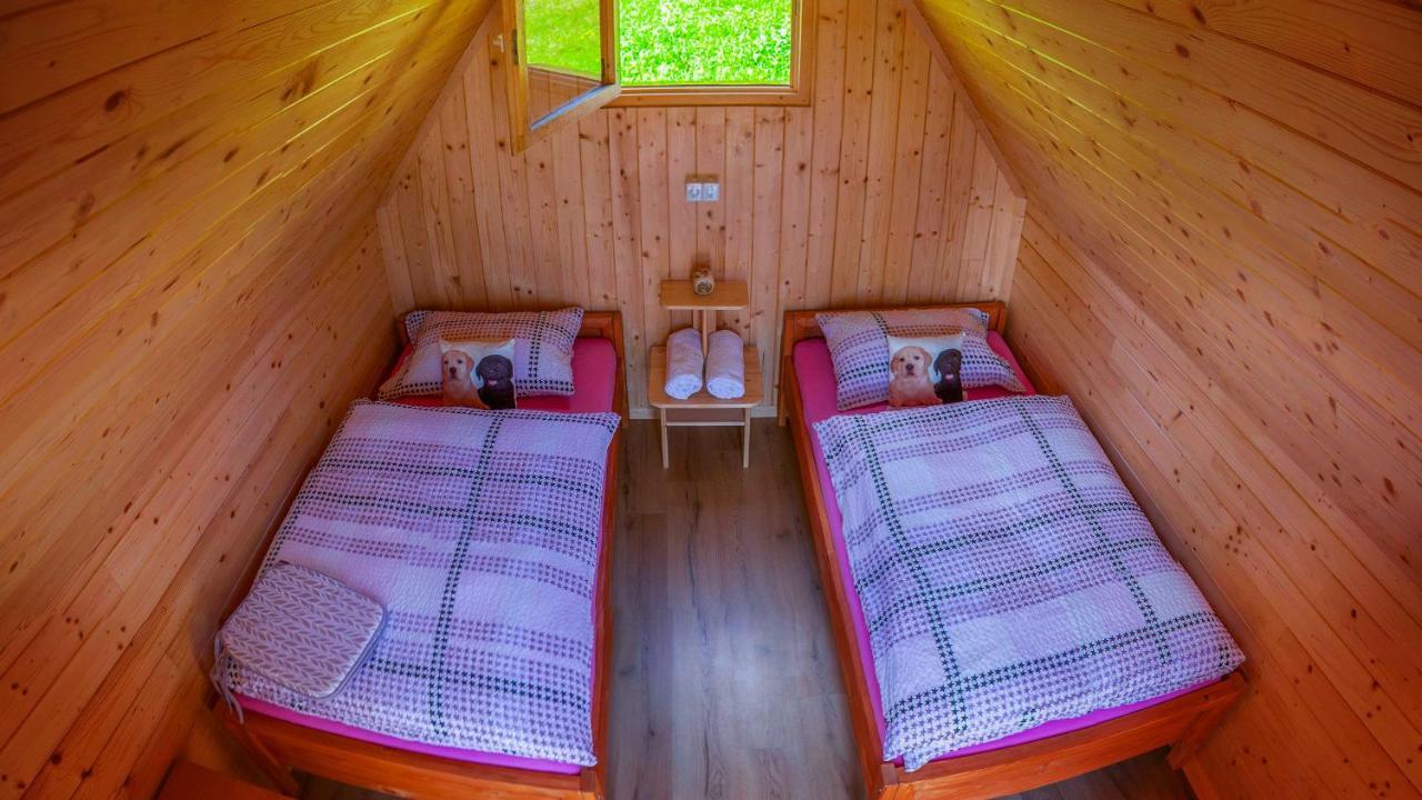 Hotel Glamping Vrhovc Zelezniki Esterno foto